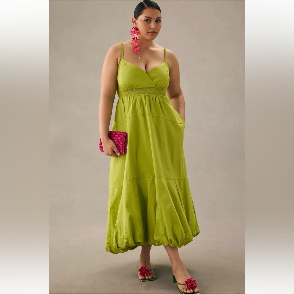 By Anthropologie V Neck Tiered Bubble Hem Dress Green Sz‎ Large NWT